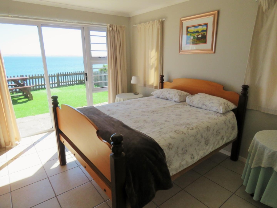 9 Bedroom Property for Sale in Waterfront Western Cape